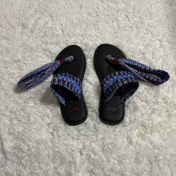 Sanuk Black and Blue Yoga Slingback Sandals Size 5 - Picture 4 of 6
